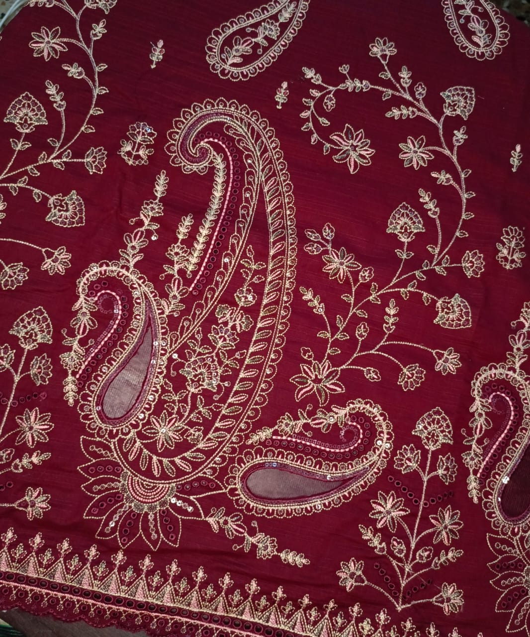 AIRJET DORIYA LAWNAPPLIQUE EMBORIDED SUIT UNSTITCHED